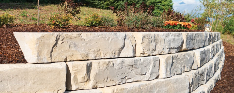 Grand Ledge Wall | Canlok Stone